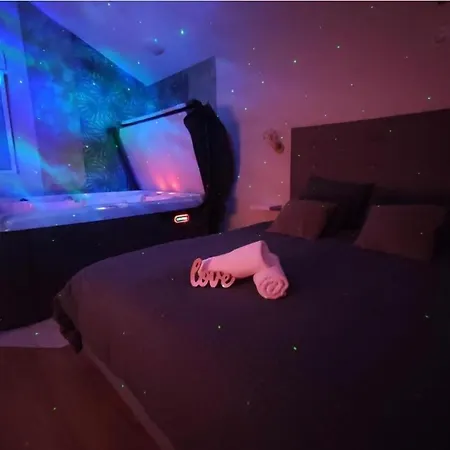 Le Cocoon D'emy Bed and Breakfast Louvetot